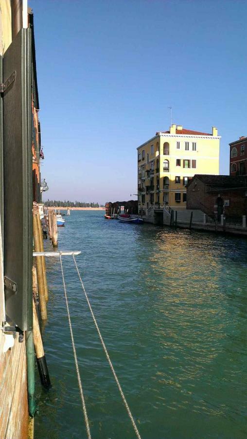 La Gondola - Beautiful Canal View Appartamento Venezia